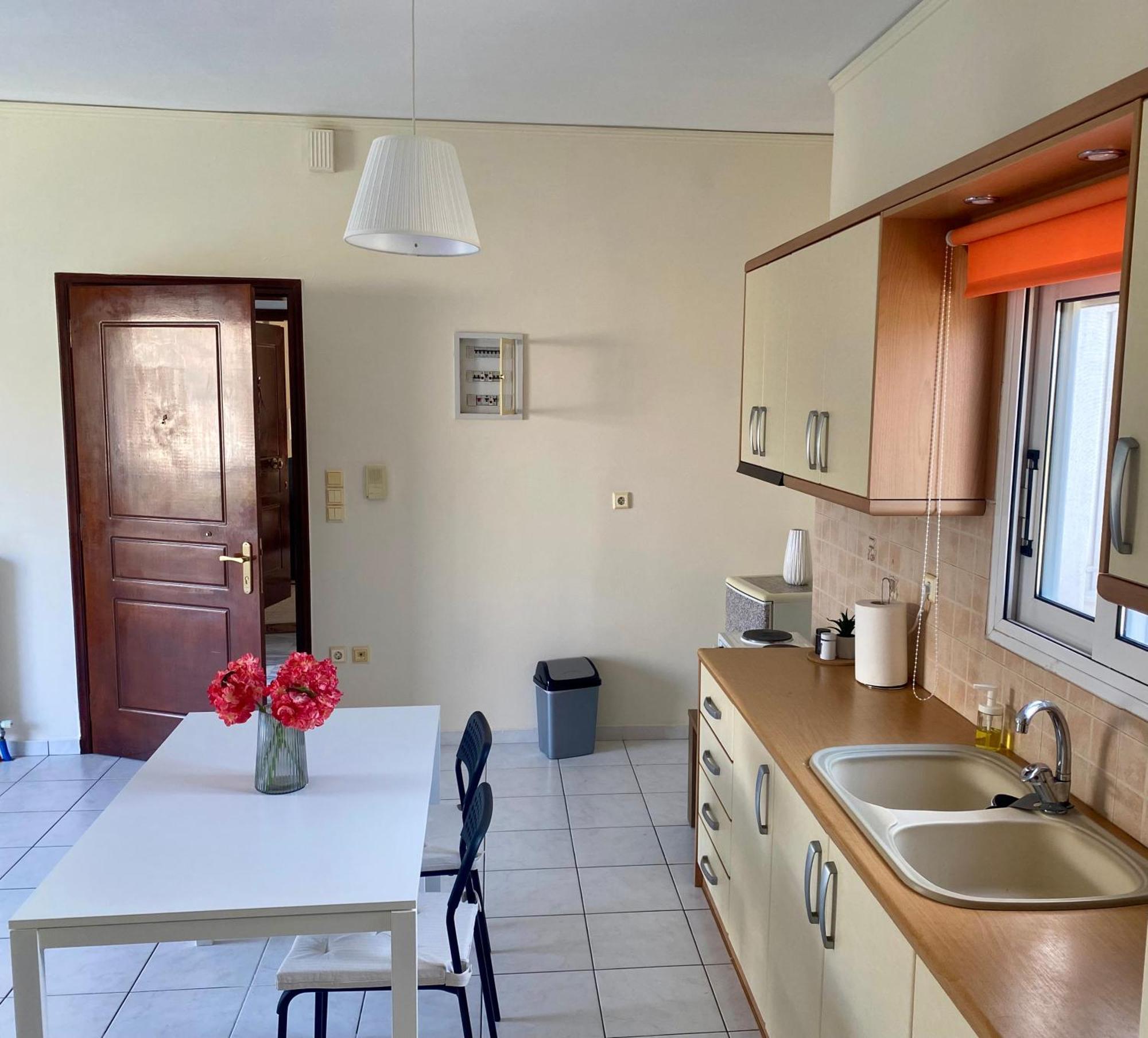 Nav Apart, Salamina Paloukia Esterno foto