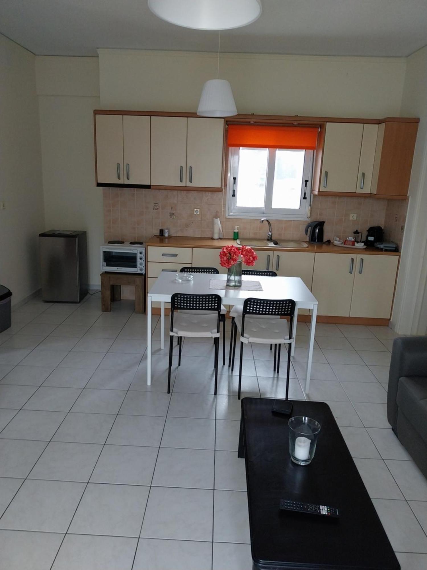 Nav Apart, Salamina Paloukia Esterno foto